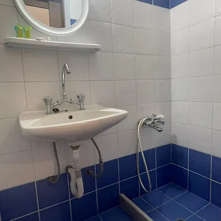 Sunshine And * Nikiana