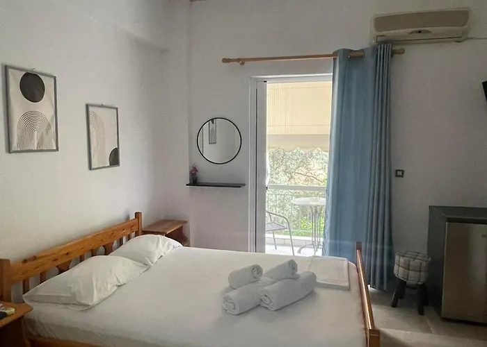 Sunshine And Капсульный отель *